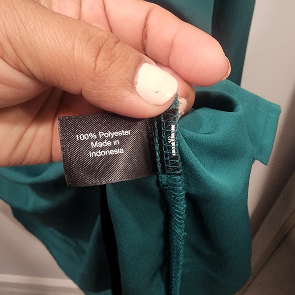 Women's LANE BRYANT Sz 26/28 bottom down long sleeve blouse green - Picture 3 of 10